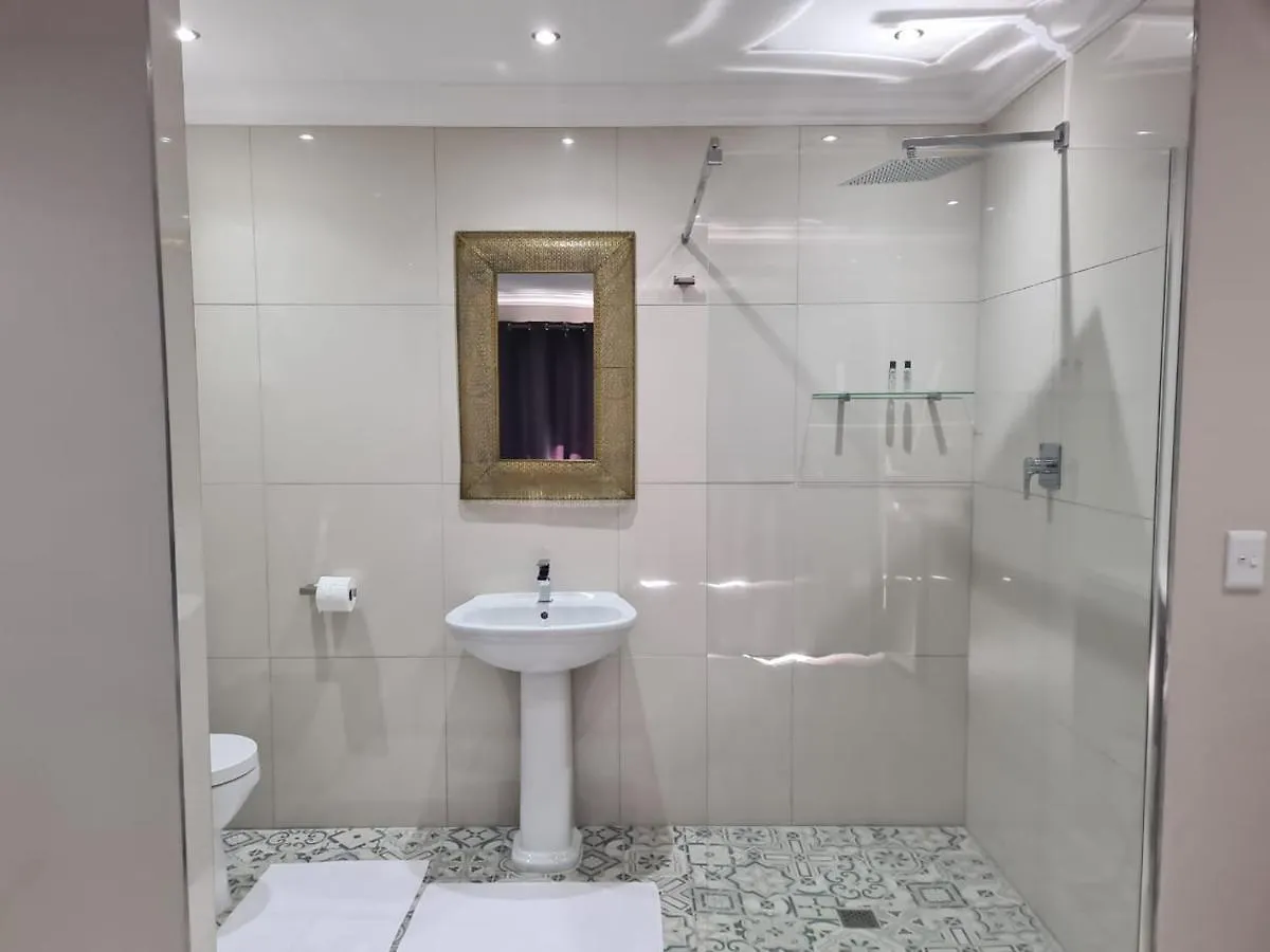 Cape Winelands Business Villas Durbanville