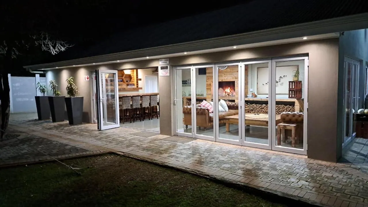 Cape Winelands Business Villas Durbanville 0*,